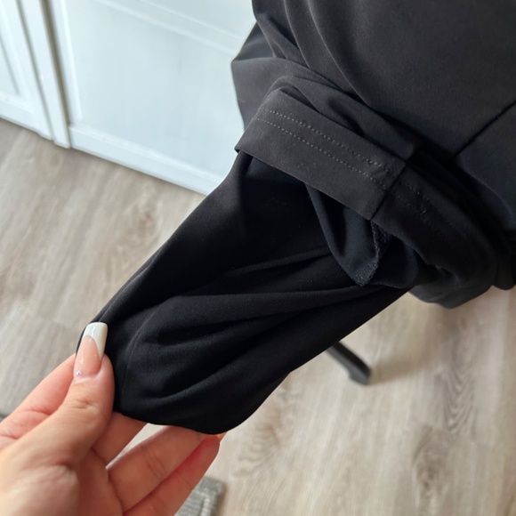 RALPH LAUREN Dress / NEW / LOTS OF DETAILS & FLATTERING FIT! Size 6 - Picture 6 of 6